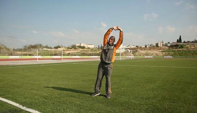 الفلسطيني يزن حنون خلال التدريبات