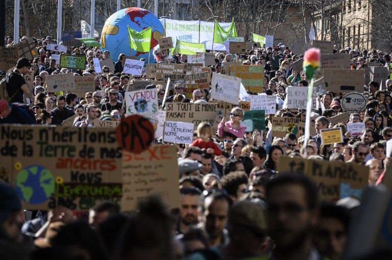 جانب من "مظاهرة القرن" في فرنسا 
