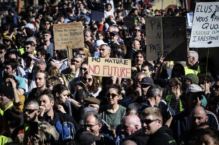 جانب من "مظاهرة القرن" في فرنسا 