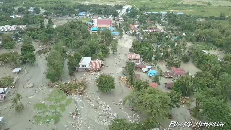 42 قتيلاً على الأقلّ جراء فيضانات في بابوا في إندونيسيا