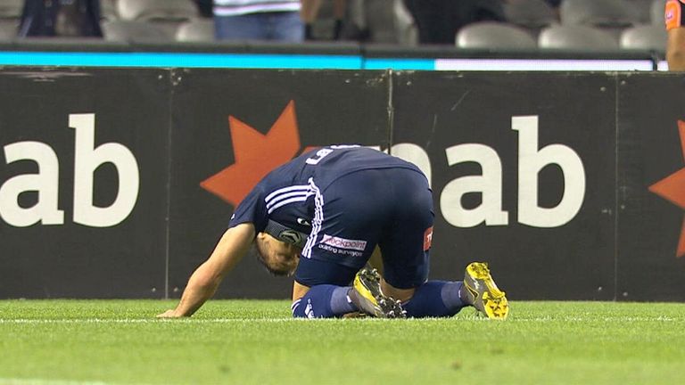 كوستا باربروزيس مهاجم ميلبورن فيكتوري