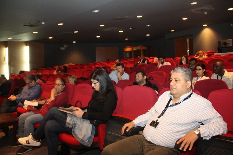 الناقد الفرنسي أوليفيه بارليه