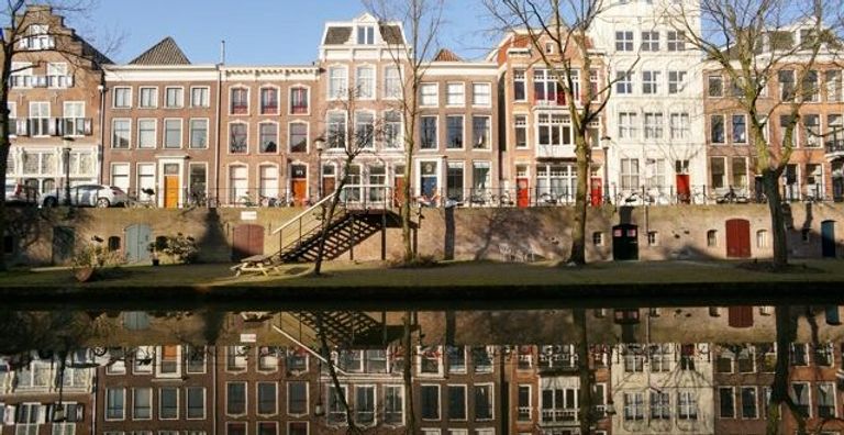 معالم أوترخت الهولندية الإرهاب يصيب مدينة الثقافة الهولندية