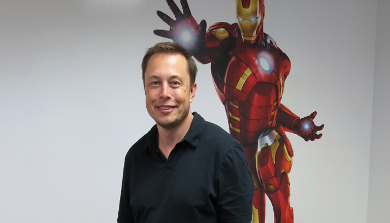 إيلون ماسك المدير التنفيذي لشركة تسلا