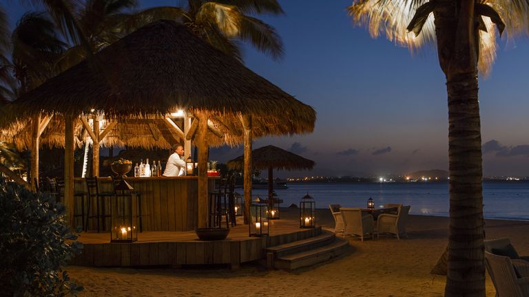 جزيرة أنتيجوا