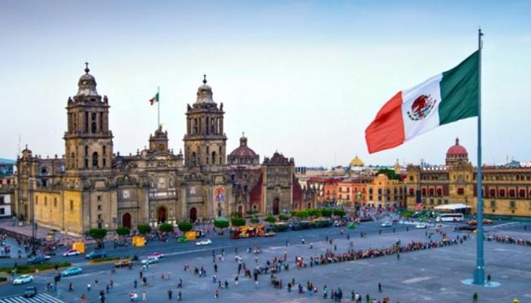 المكسيك تعلن تطوير 20 حقلا نفطيا جديدا في 2019