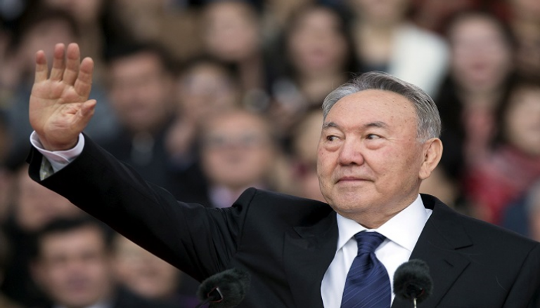  رئيس كازاخستان نور سلطان نزارباييف