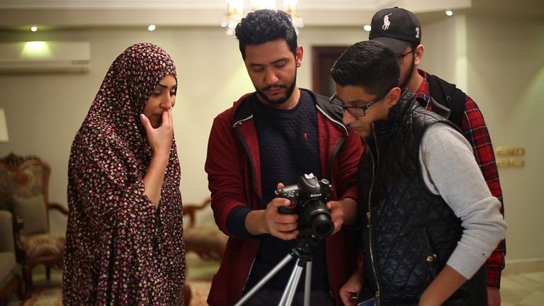 أحد مشاهد كليب "اشبع منها"