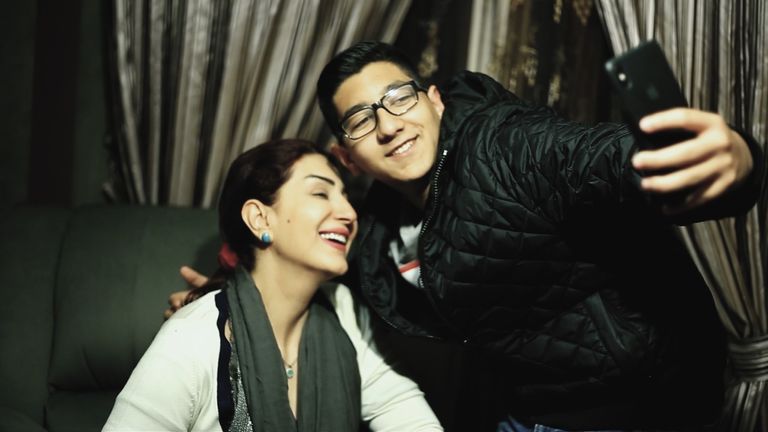 أحد مشاهد كليب "اشبع منها"