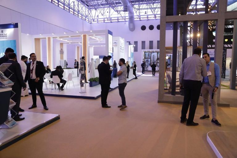 "إيكرس 2019" بالشارقة يشهد إقبالا كبيرا