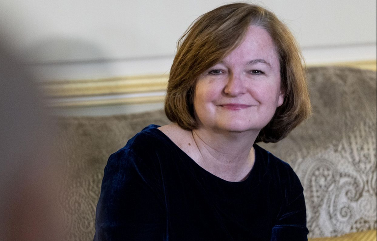 وزيرة فرنسية تمزح: سميت قطتي بريكست