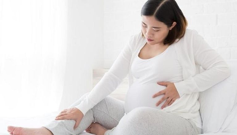 أغلب الحوامل يعانين من مشكلات في القدم أثناء الحمل - أرشيفية