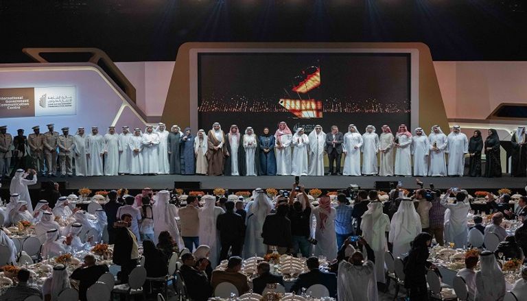 عبدالله بن سالم القاسمي يكرم الفائزين بجائزة الشارقة للاتصال الحكومي