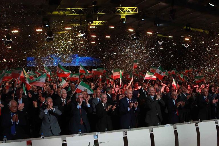 اجتماع للمقاومة الإيرانية بإحدى الدول الأوروبية - أرشيفية مريم رجوي زعيمة المقاومة الإيرانية - أرشيفية