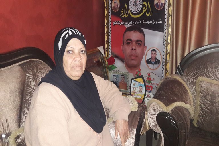 أم الأسير ضياء الأغا 