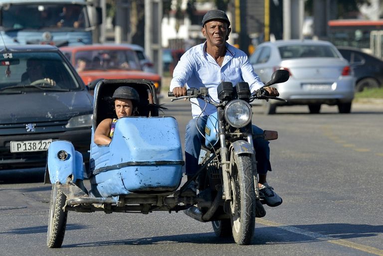 هافانا موطن دراجات سايدكار الموروثة من الحقبة السوفياتية