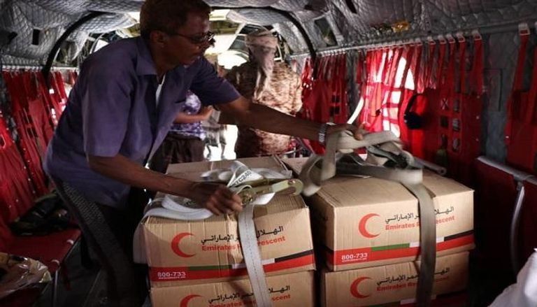 إغاثة إماراتية لسكان مديرية المحفد بمحافظة أبين اليمنية - أرشيفية