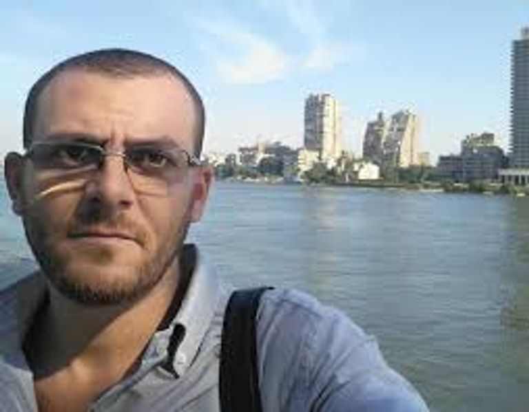 الكاتبة الهندية أروندهاتي روي