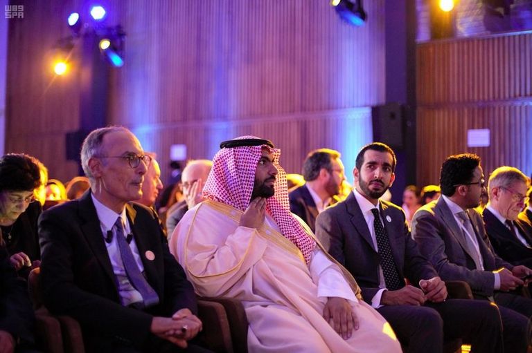 "اليونسكو" تكرم الأمير السعودي الشاعر بدر بن عبدالمحسن