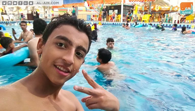 الطفل المصري رامي شحاتة ووالده