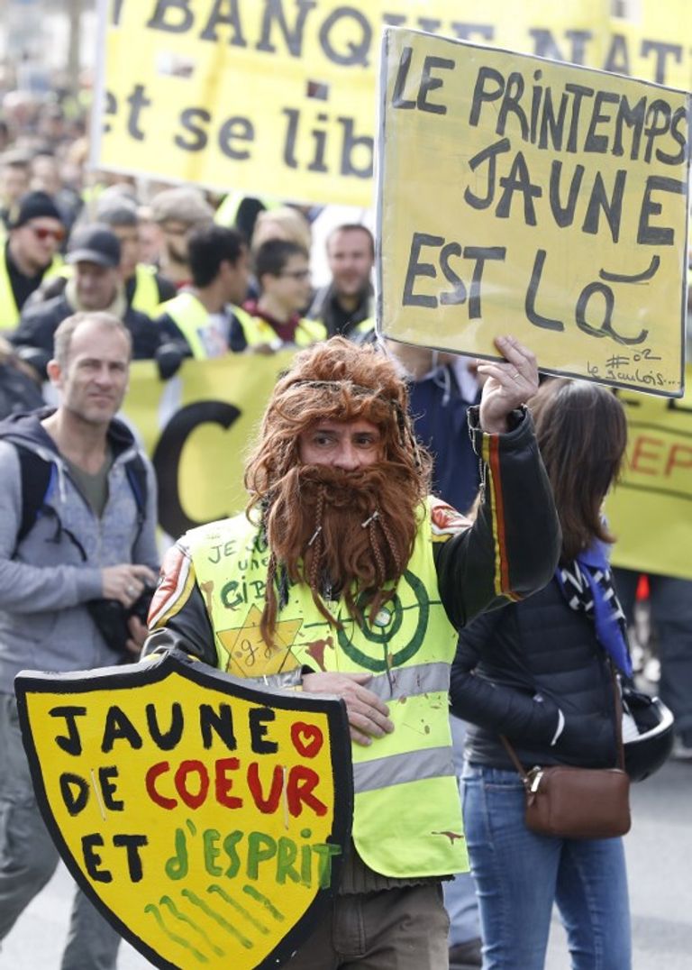 القوات الفرنسية المكلفة بتأمين باريس