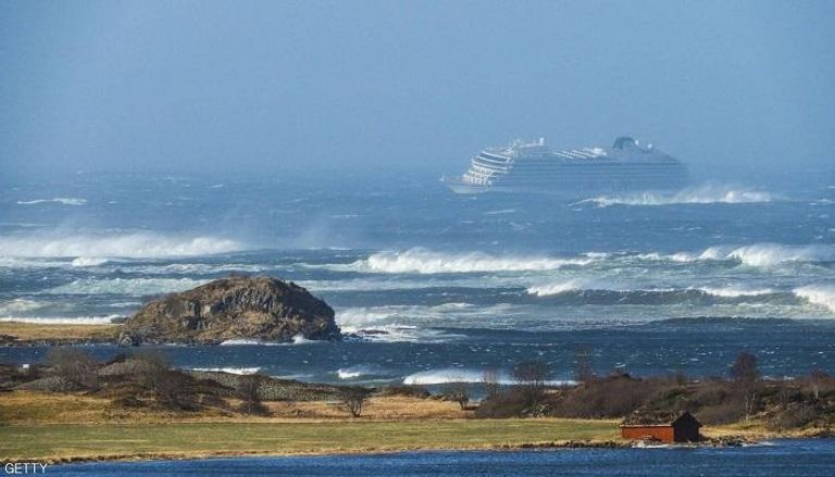 تعطل سفينة سياحية قبالة ساحل النرويج