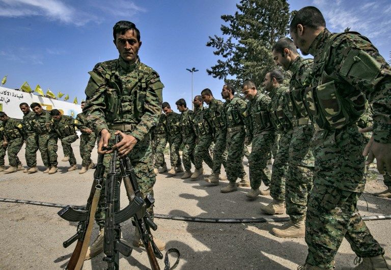 قوات سوريا الديمقراطية تحتفل بهزيمة داعش