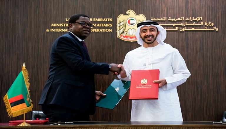 لقاء الشيخ عبدالله بن زايد آل نهيان ووزير خارجية زامبيا