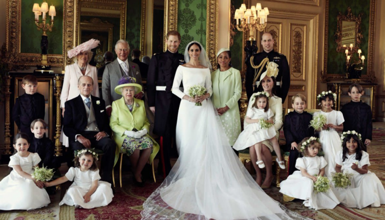 العائلة البريطانية الملكية في زفاف الأمير هاري 