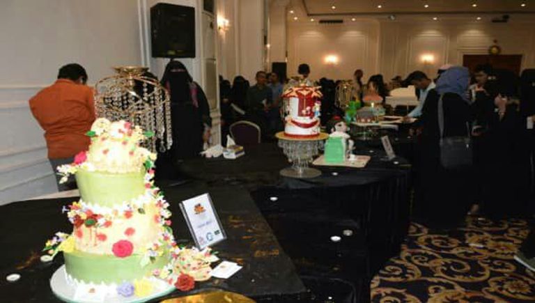 من أحد المهرجانات الشعبية الثقافية في عدن