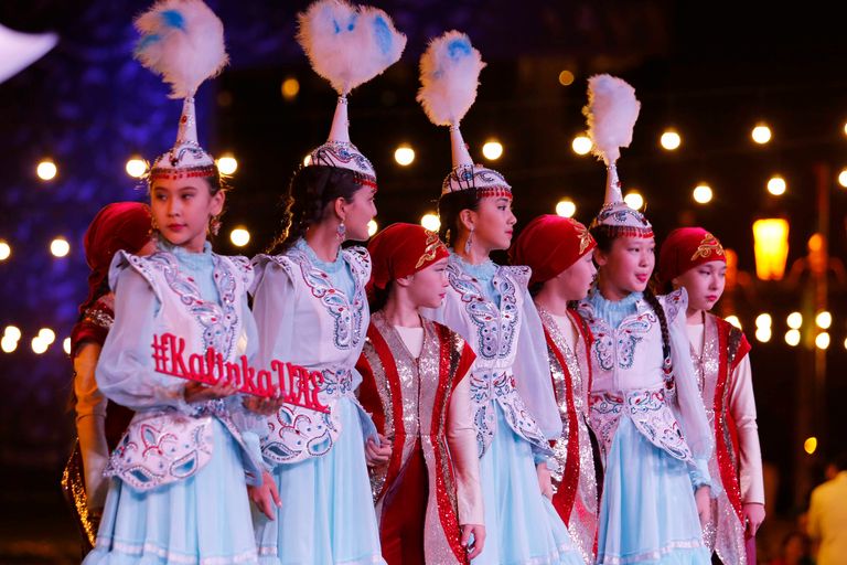 صورة أرشيفية لمهرجان "كالينكا" الدولي في جزيرة العلم