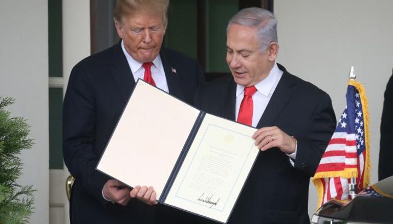 ترامب بعد توقيعه قرار الاعتراف بسيادة إسرائيل على الجولان