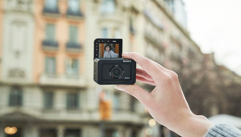 سوني تعلن عن كاميرتها الجديدة "RX0 II"