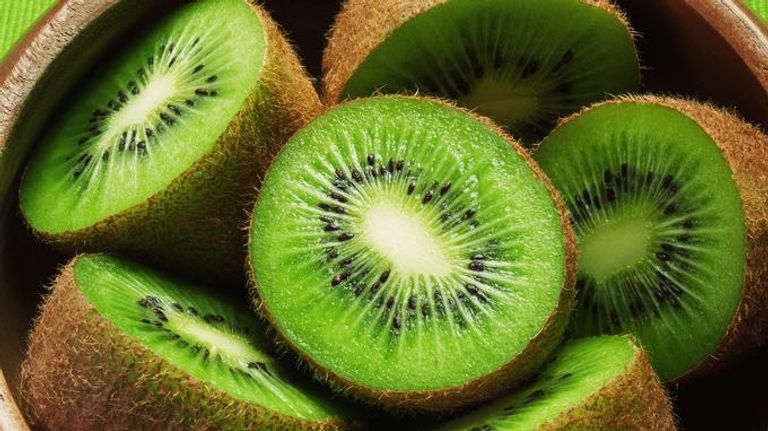 7 شركات فرنسية تغش المستهلك الأوروبي بـ"الكيوي" الإيطالي