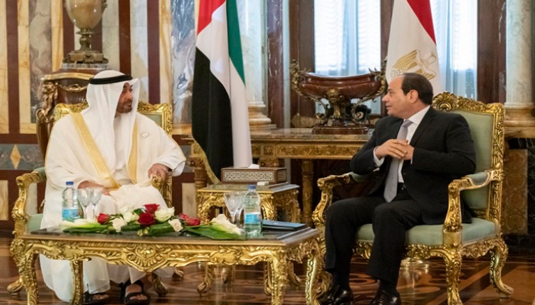 الرئيس المصري خلال لقاء الشيخ محمد بن زايدآل نهيان بقصر التين 