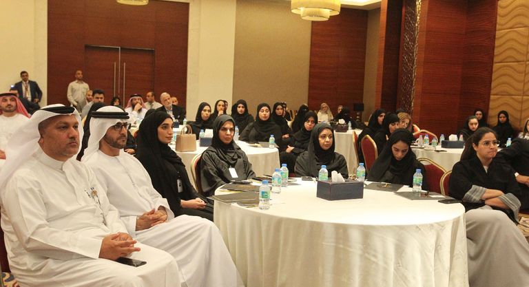 غرفة الشارقة تؤكد أهمية الذكاء الاصطناعي في مجتمع الأعمال