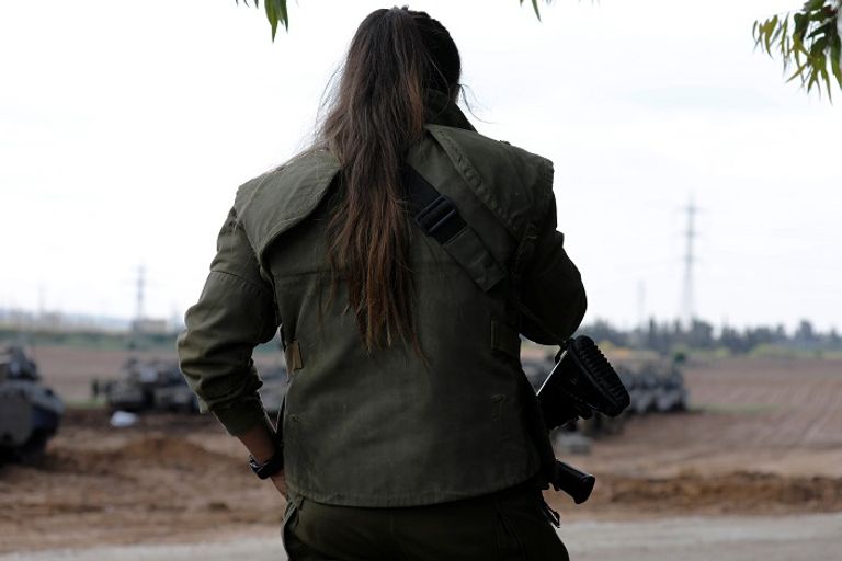 قوات إسرائيلية على حدود غزة قوات إسرائيلية على حدود غزة