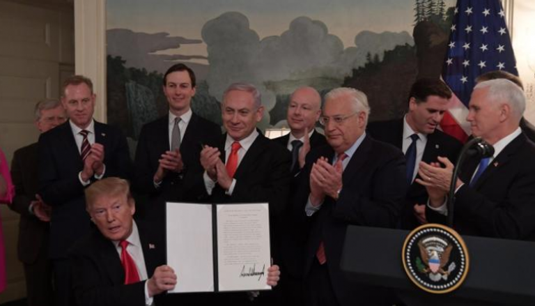 ترامب بعد توقيعه قرار اعتراف أمريكا بسيادة إسرائيل على الجولان