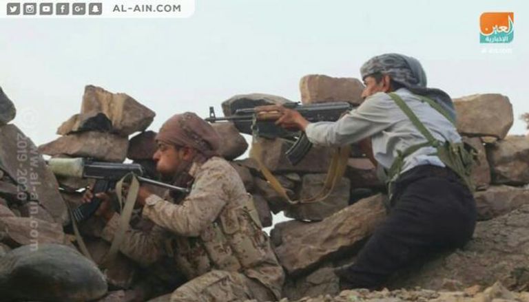 جنود للجيش اليمني والمقاومة بالضالع