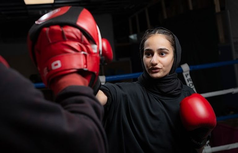 صفية سعيد أول ملاكمة بريطانية محجبة