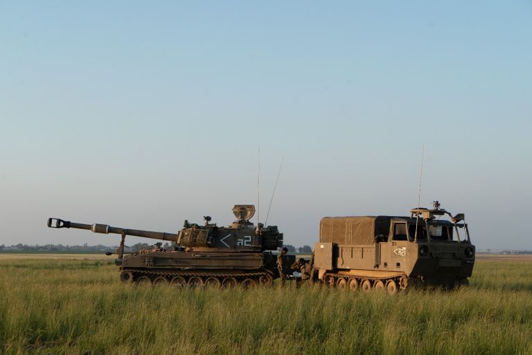 حشود عسكرية إسرائيلية على الحدود مع غزة