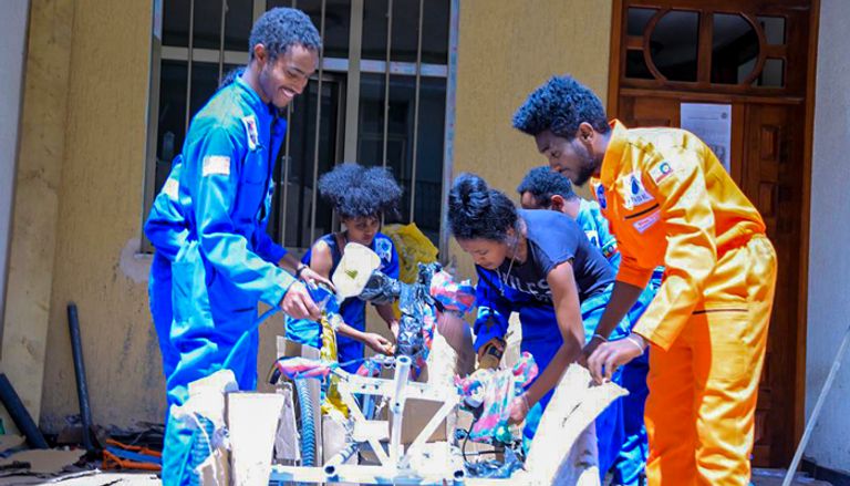 إلياس يرداو مؤسس المعهد