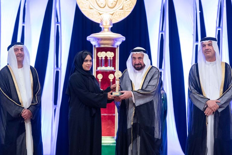 حاكم الشارقة يشهد حفل ختام الدورة الـ"29" من أيام الشارقة المسرحية