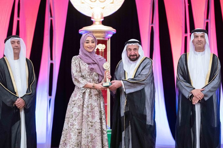 حاكم الشارقة يشهد حفل ختام الدورة الـ"29" من أيام الشارقة المسرحية