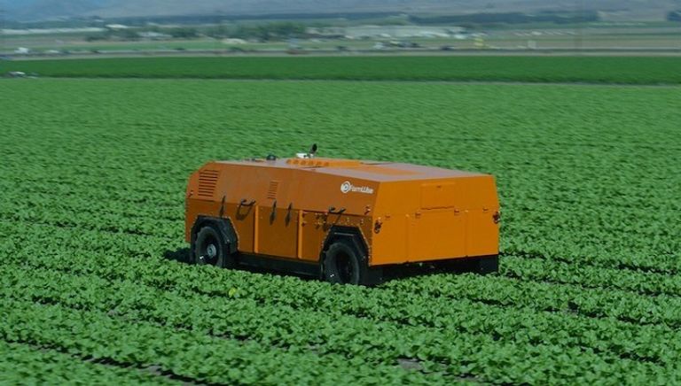 روبوت جديد يلتقط التفاح عبر