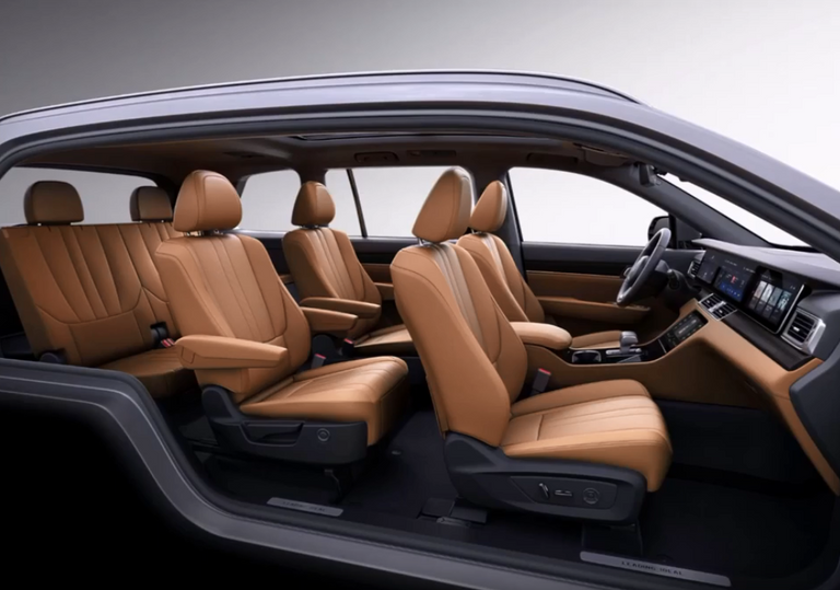  "B C T" الصينية تطرح "Li Xiang One" لمنافسة لاند روفر