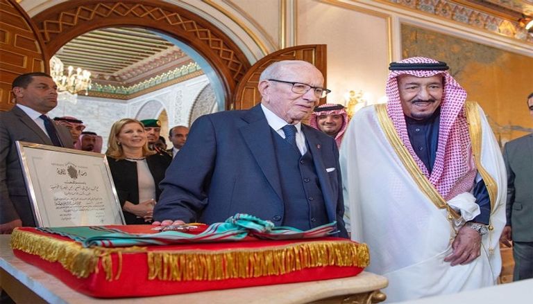 لقاء العاهل السعودي والرئيس التونسي