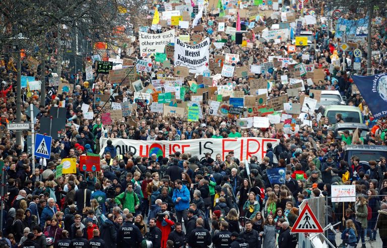 مسيرة شبابية من أجل المناخ في برلين