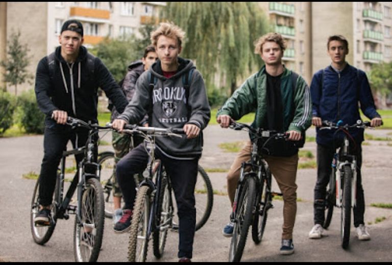 ملصق مهرجان الإسماعيلية السينمائي الدولي