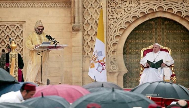 العاهل المغربي يلقي كلمته بحضور قداسة البابا فرنسيس
